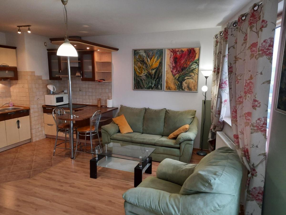 Apartamenty Trzy Wieze Warsawa Bagian luar foto