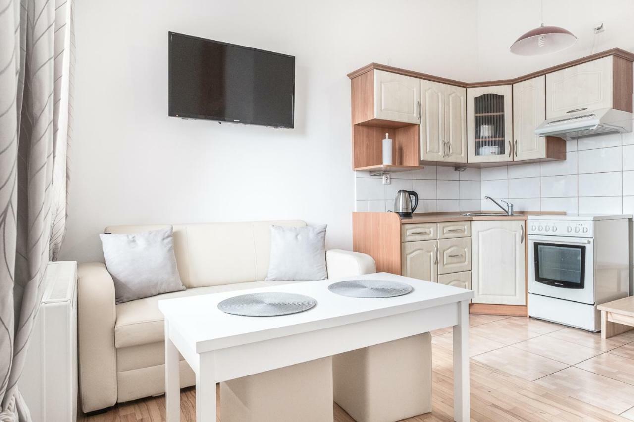 Apartamenty Trzy Wieze Warsawa Bagian luar foto